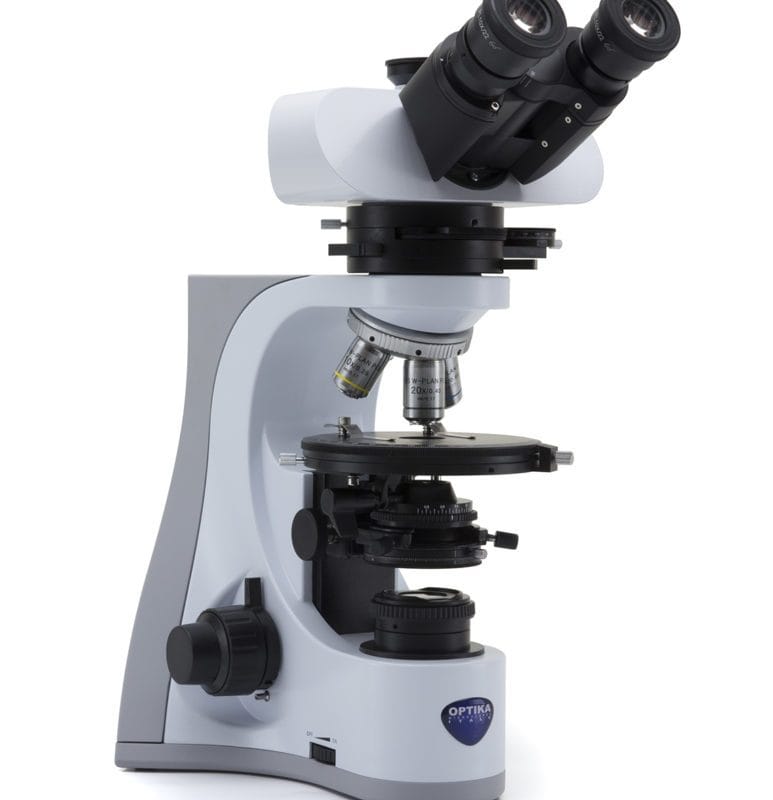 Microscop trinocular B-510 polarizant, mărire 400x, obiective IOS PLAN, cap trinocular, sistem de polarizare cu analizor și compensator, pentru observații de materiale cristalografice și optice