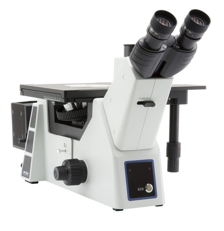 Microscop metalurgic invertat IM-5 cu iluminare în câmp luminos și câmp întunecat, cu slot DIC (contrast de interferență diferențiat), oculare IOS de lungă distanță de lucru, fără obiective incluse, pentru investigații metalografice avansate